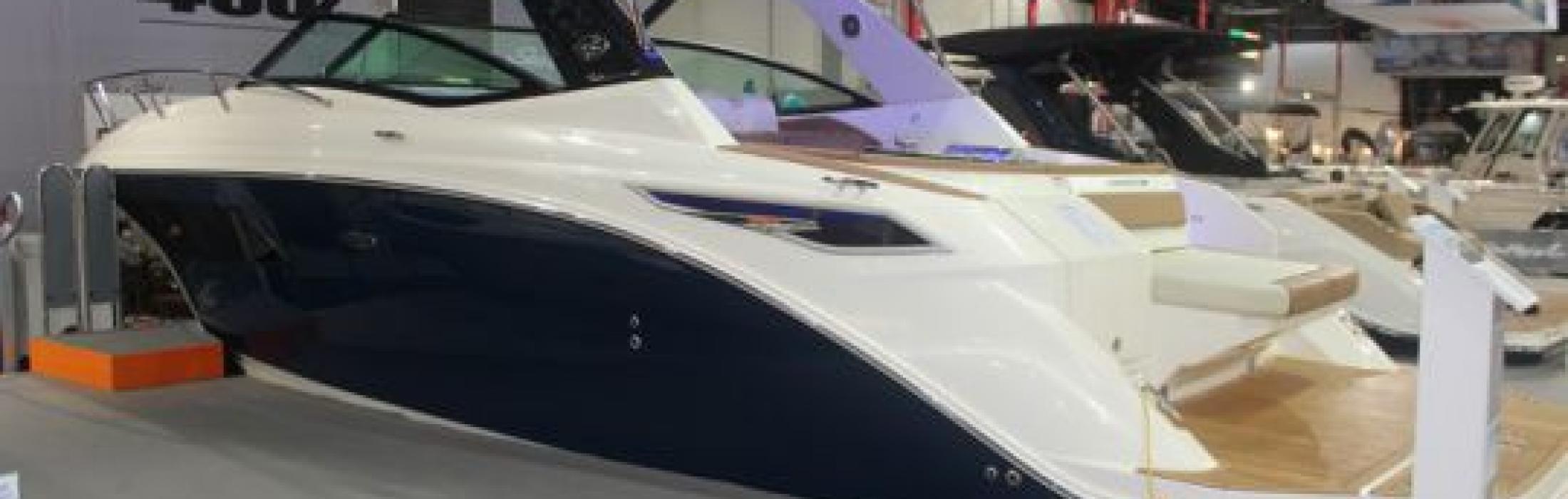 Sea Ray Sundancer 320 : the new hybrid sport cruiser